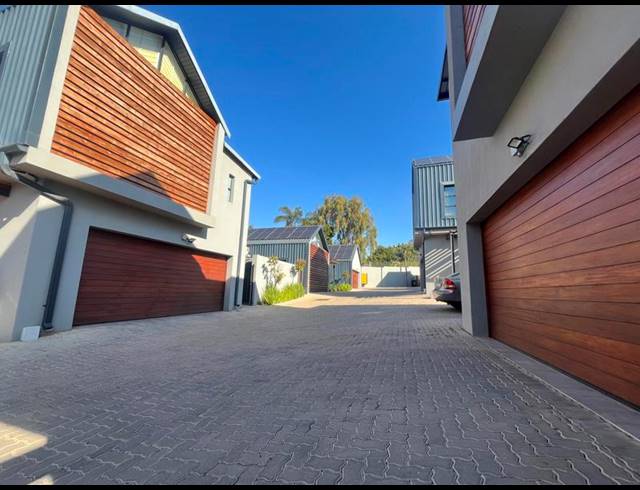 4 BEDROOM PROPERTY TO RENT IN HAZELWOOD